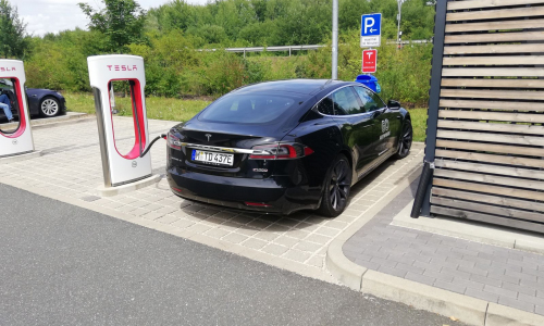 Tesla Model S P100D-Ein Ritt auf der Kanonenkugel?